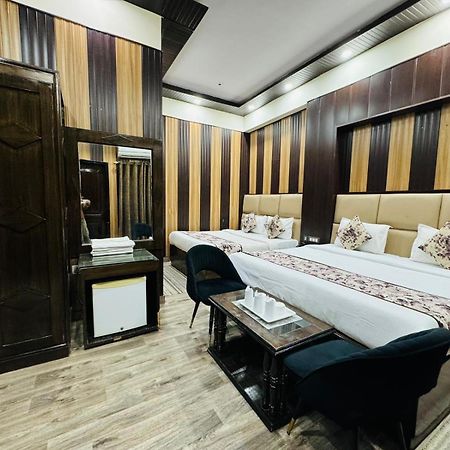 Hotel Radiance Δελχί Εξωτερικό φωτογραφία
