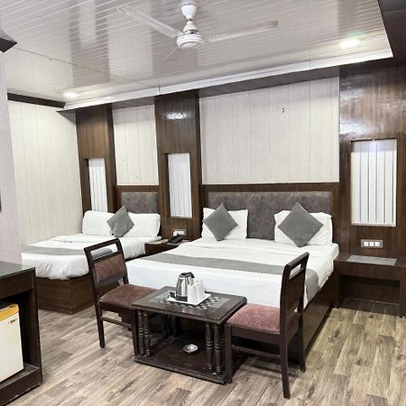 Hotel Radiance Δελχί Εξωτερικό φωτογραφία