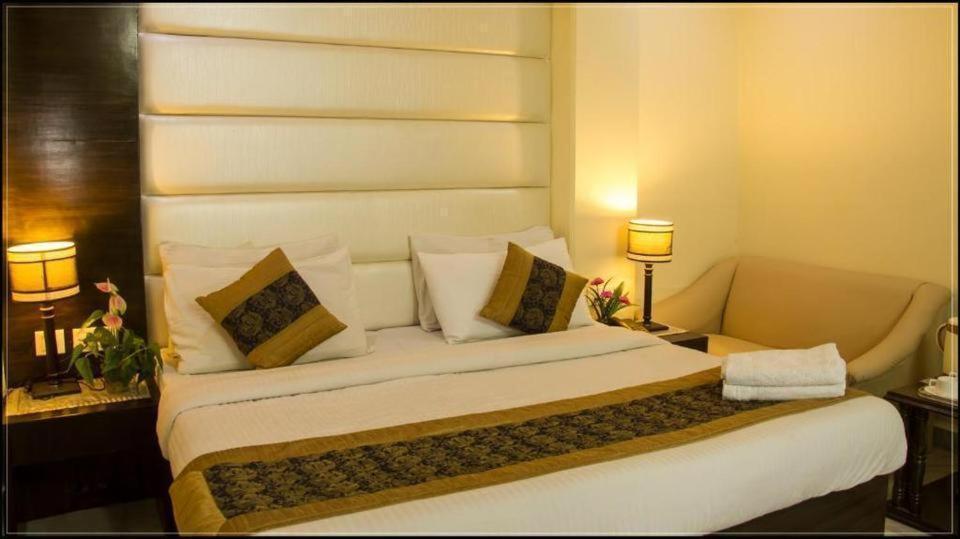 Hotel Radiance Δελχί Εξωτερικό φωτογραφία