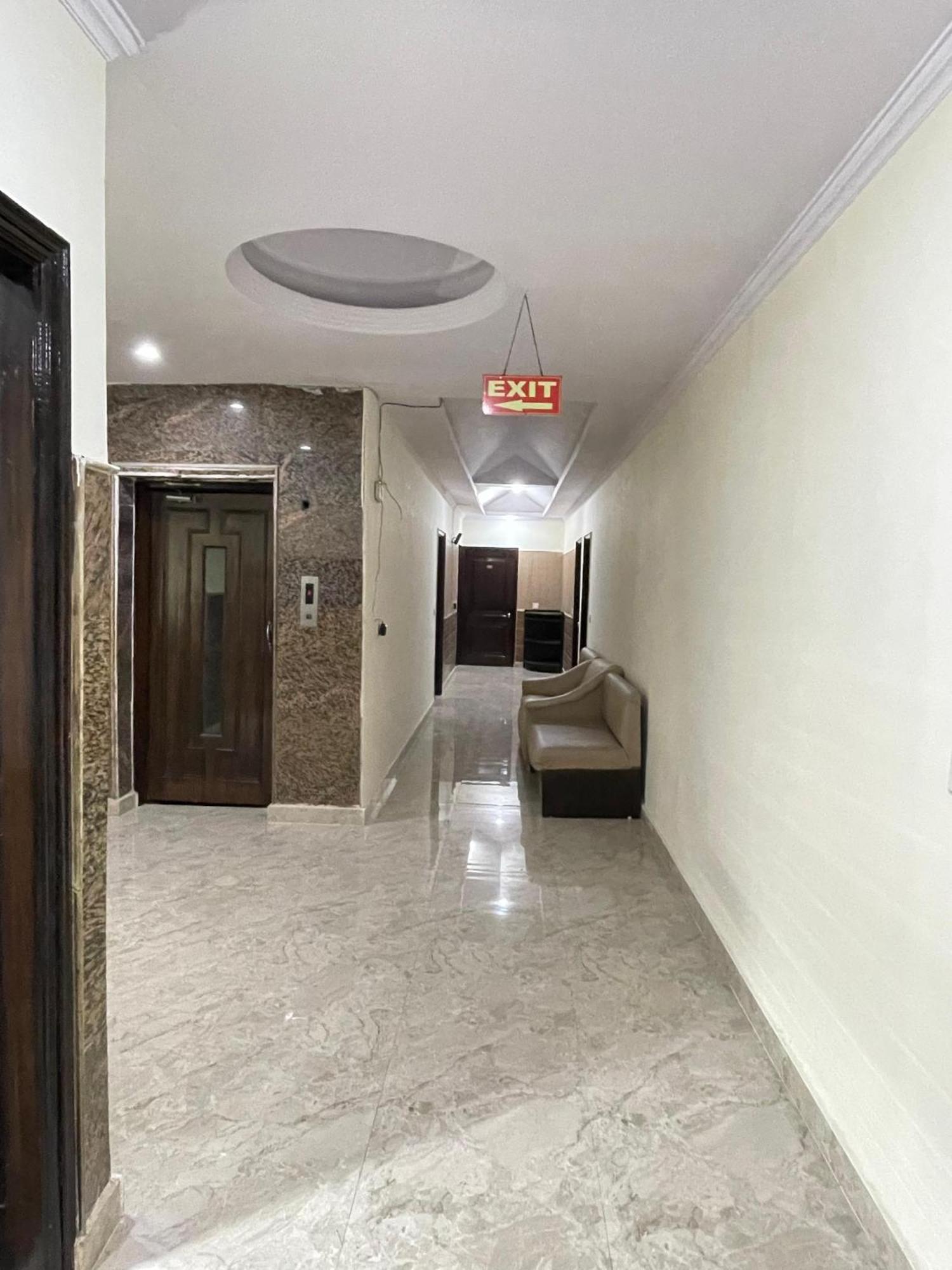 Hotel Radiance Δελχί Εξωτερικό φωτογραφία